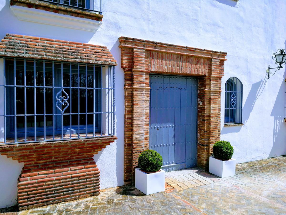Hotel Ronda Moments Екстер'єр фото