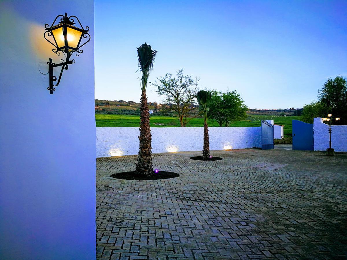 Hotel Ronda Moments Екстер'єр фото